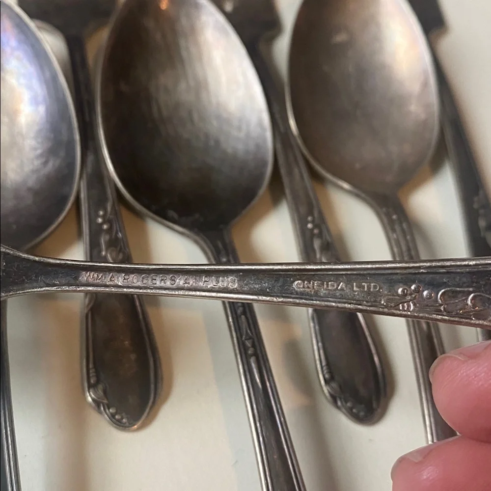 Vintage Silver- Plate Rogers Bros Oneida A1 Plus 4 Forks 3 Spoons